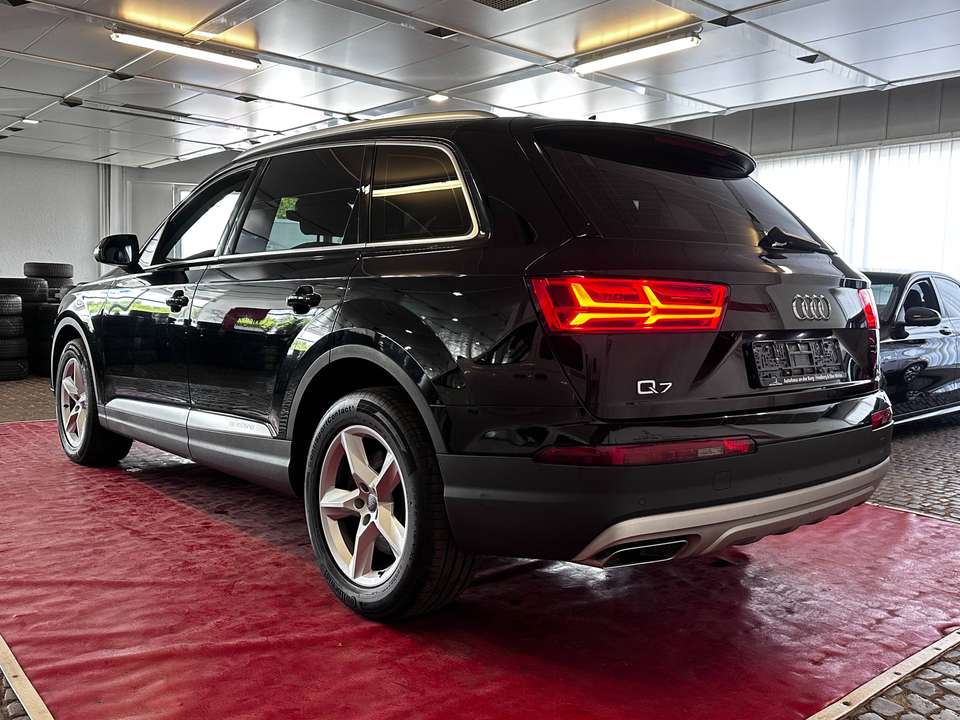 Audi Q7 - Imagem 6