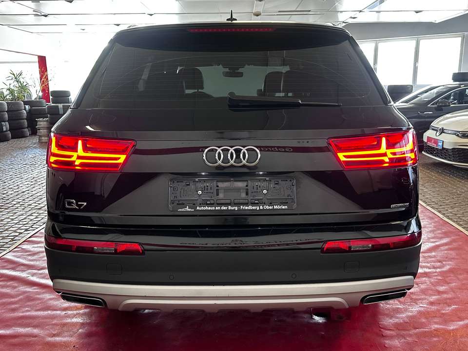 Audi Q7 - Imagem 7