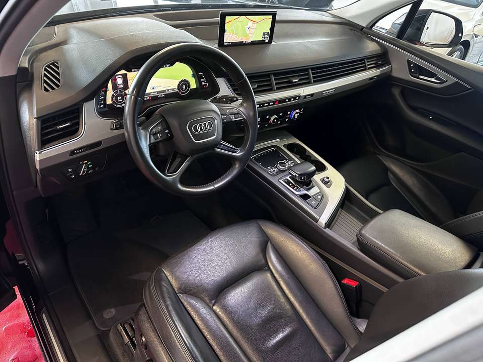 Audi Q7 - Imagem 11