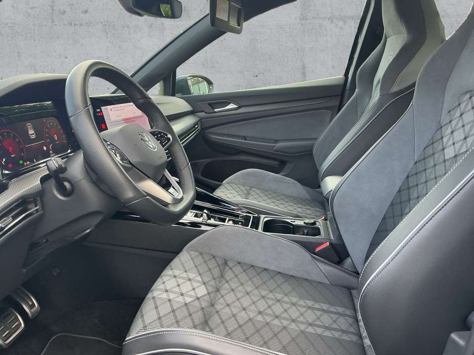 Volkswagen Golf - Imagem 12