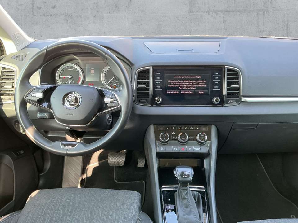 Skoda Karoq - Imagem 9