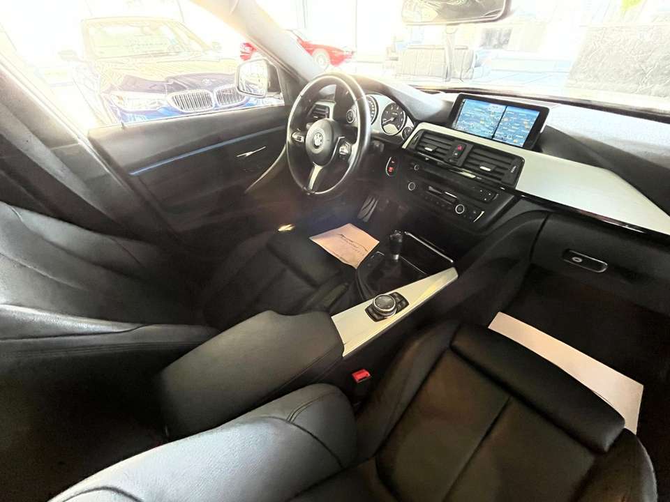BMW 318 - Imagem 4