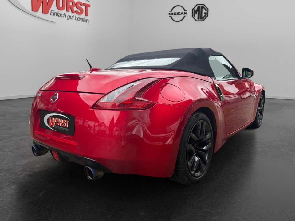 Nissan 370Z - Imagem 5