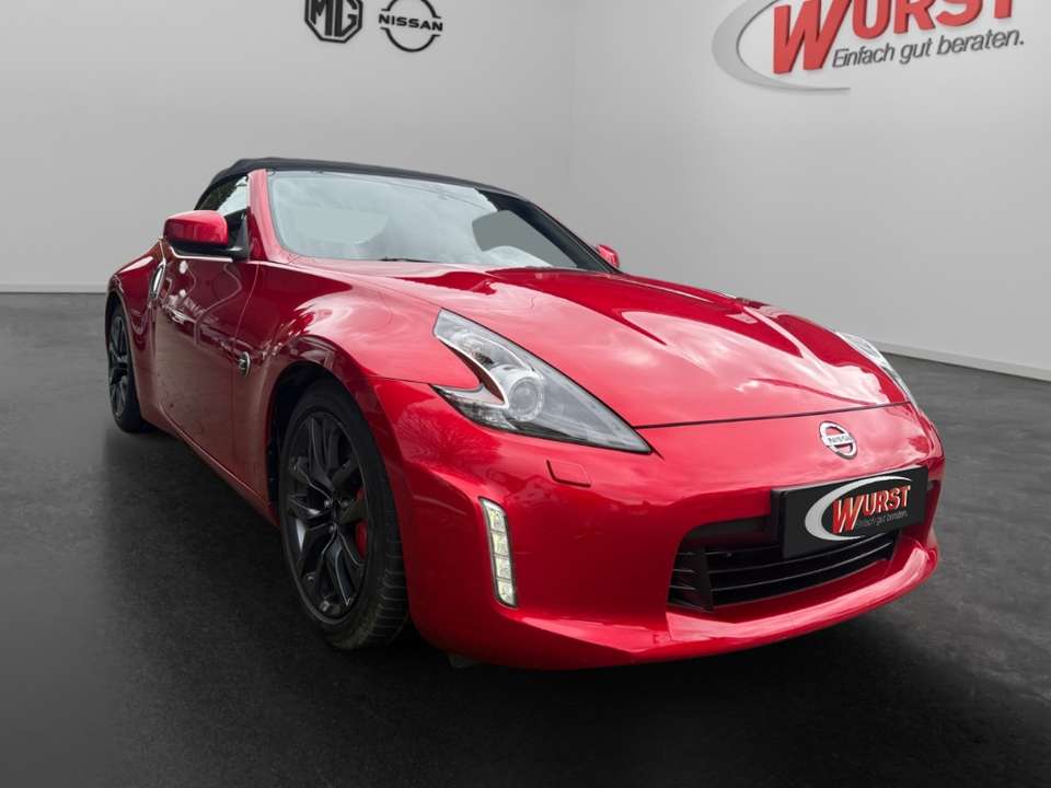 Nissan 370Z - Imagem 6