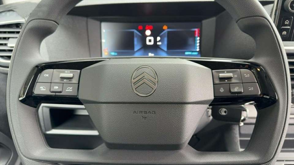 Citroen Spacetourer - Imagem 12