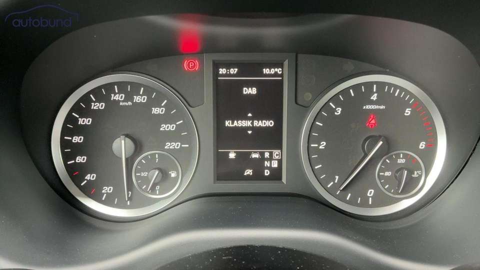 Mercedes-Benz Vito - Imagem 14