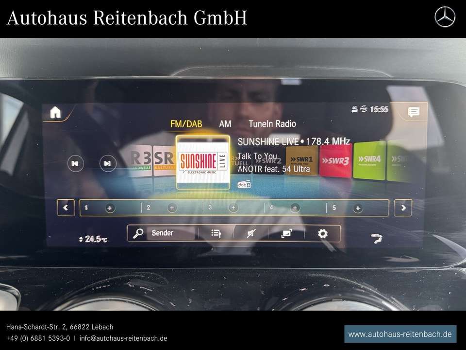Mercedes-Benz GLB 200 - Imagem 13