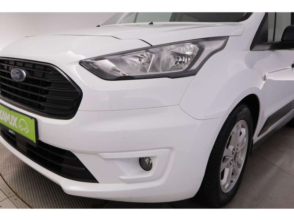 Ford Grand Tourneo - Imagem 14