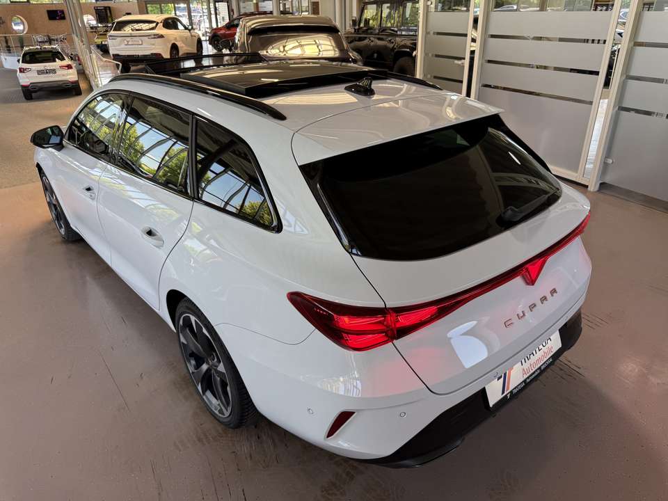 CUPRA Leon - Imagem 12