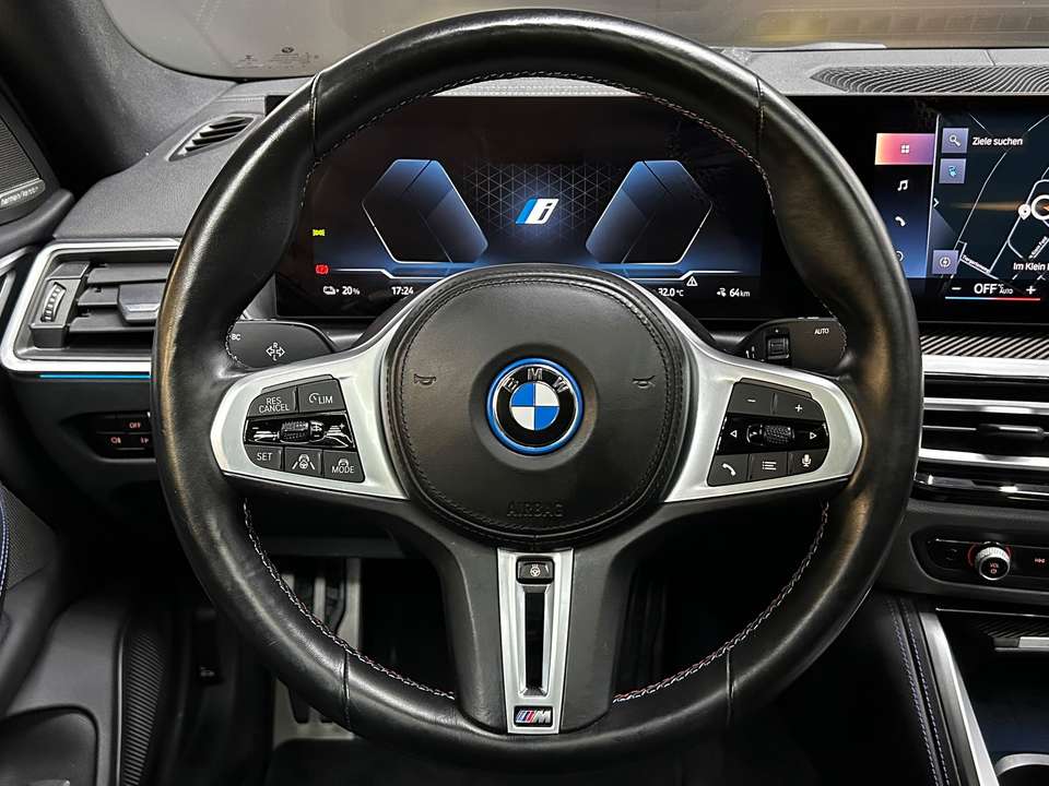 BMW i4 - Imagem 15