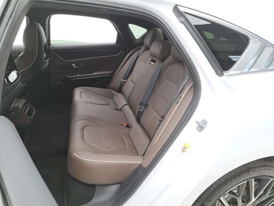 BYD Han - Imagem 6
