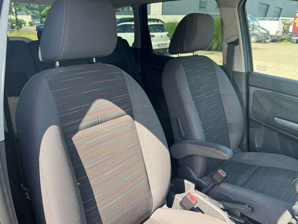 Ford Focus C-Max - Imagem 8