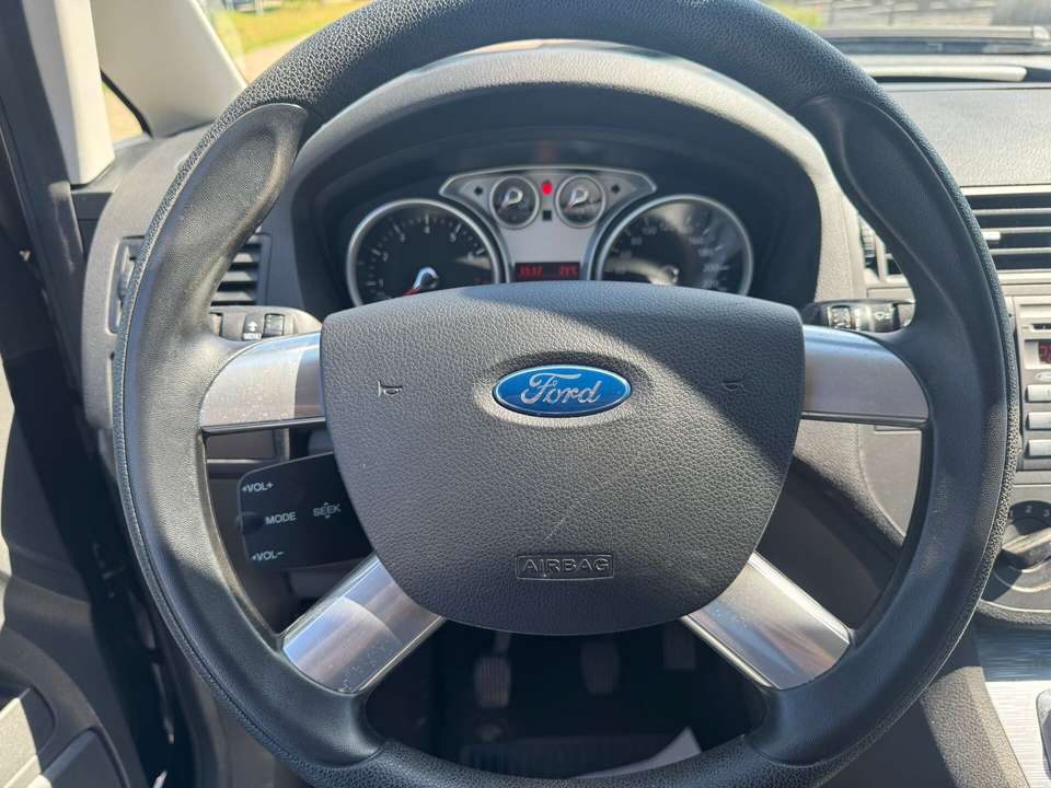 Ford Focus C-Max - Imagem 11