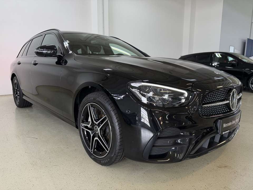 Mercedes-Benz E 300 - Imagem 3
