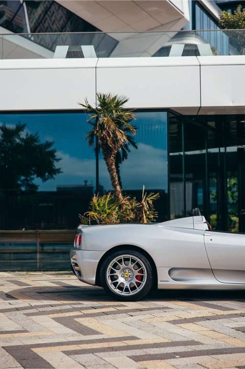 Ferrari 360 - Imagem 12