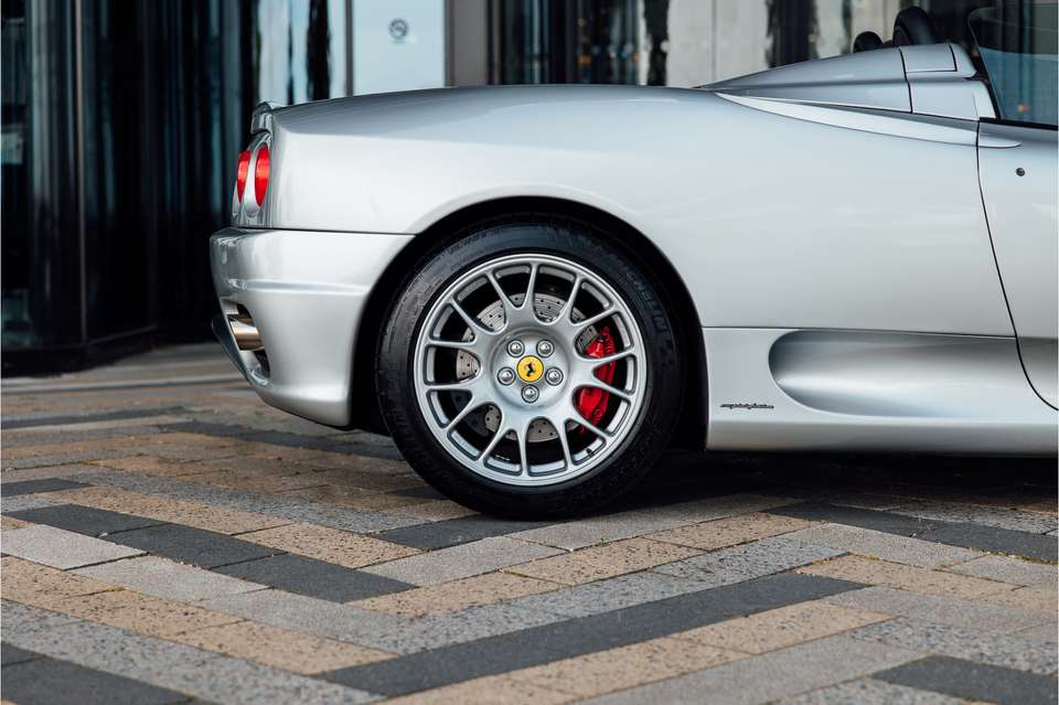 Ferrari 360 - Imagem 17