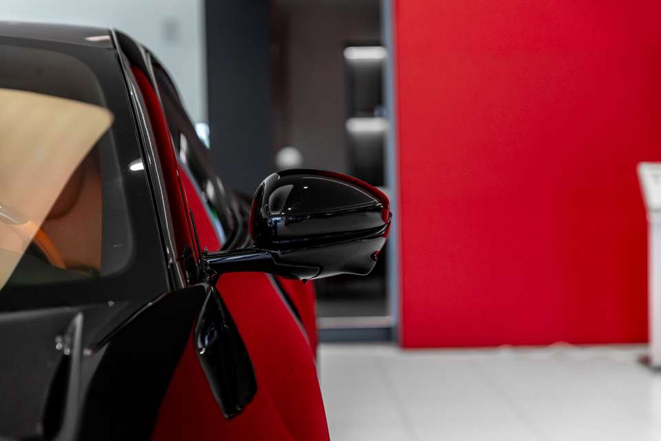 Ferrari Purosangue - Imagem 9