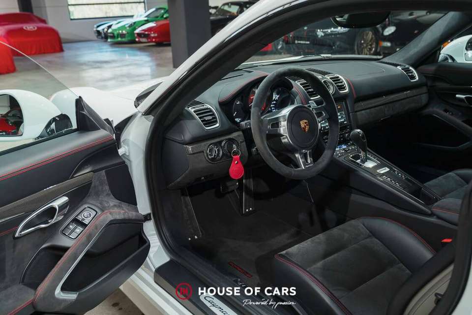 Porsche Cayman - Imagem 15