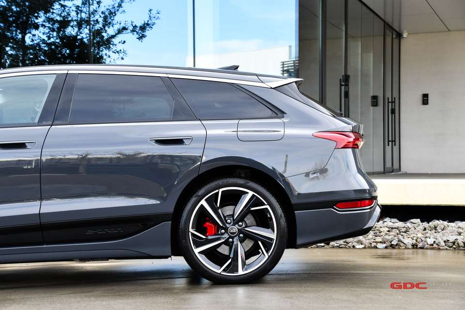 Audi A6 e-tron - Imagem 8