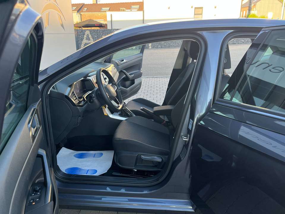 Volkswagen Polo - Imagem 7