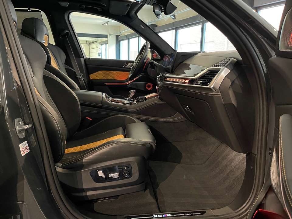 BMW X5 M - Imagem 8