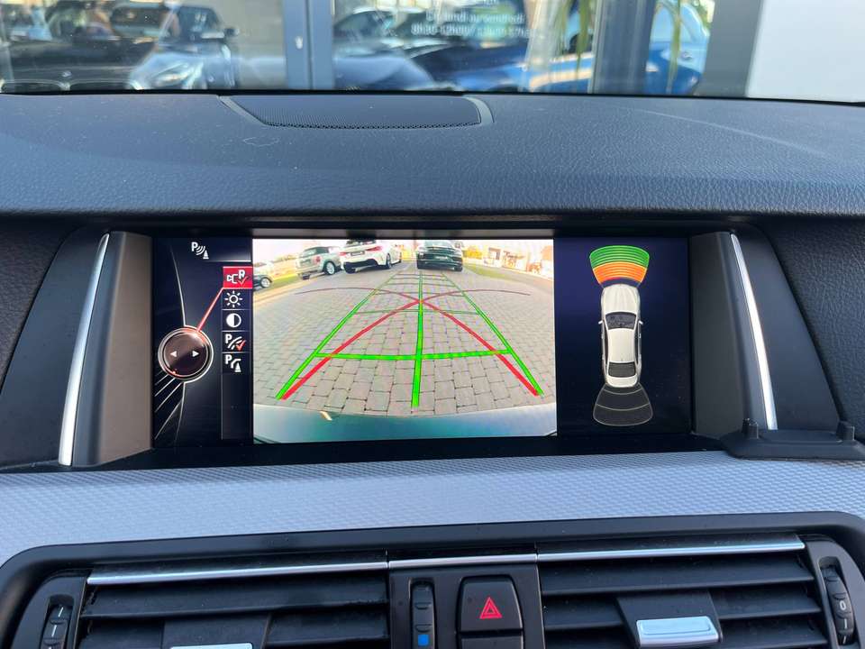 BMW 520 - Imagem 15