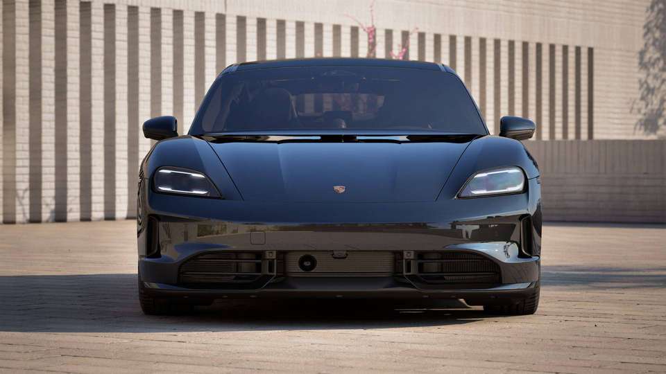 Porsche Taycan - Imagem 6
