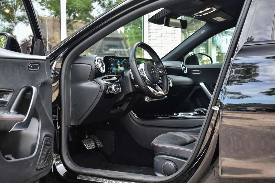 Mercedes-Benz A 200 - Imagem 9
