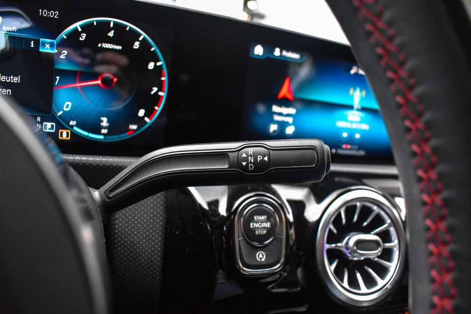 Mercedes-Benz A 200 - Imagem 18