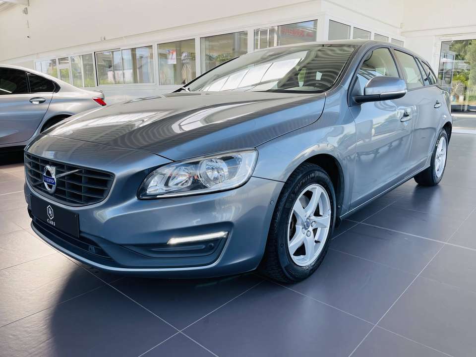 Volvo V60 - Imagem 1