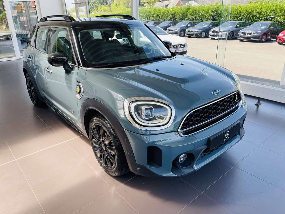MINI Cooper SE Countryman - Imagem 4