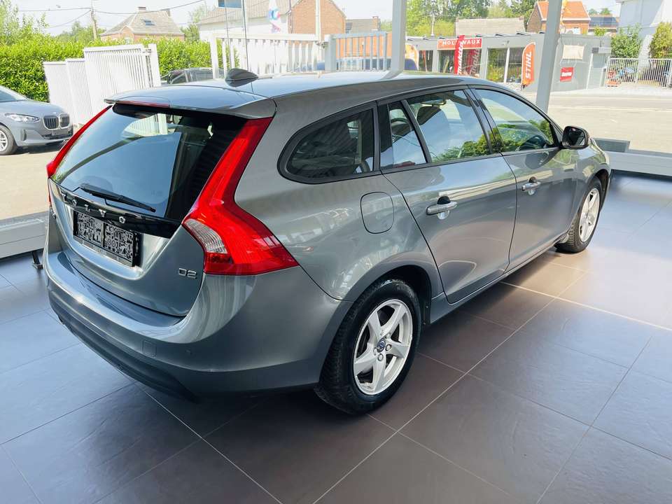 Volvo V60 - Imagem 6