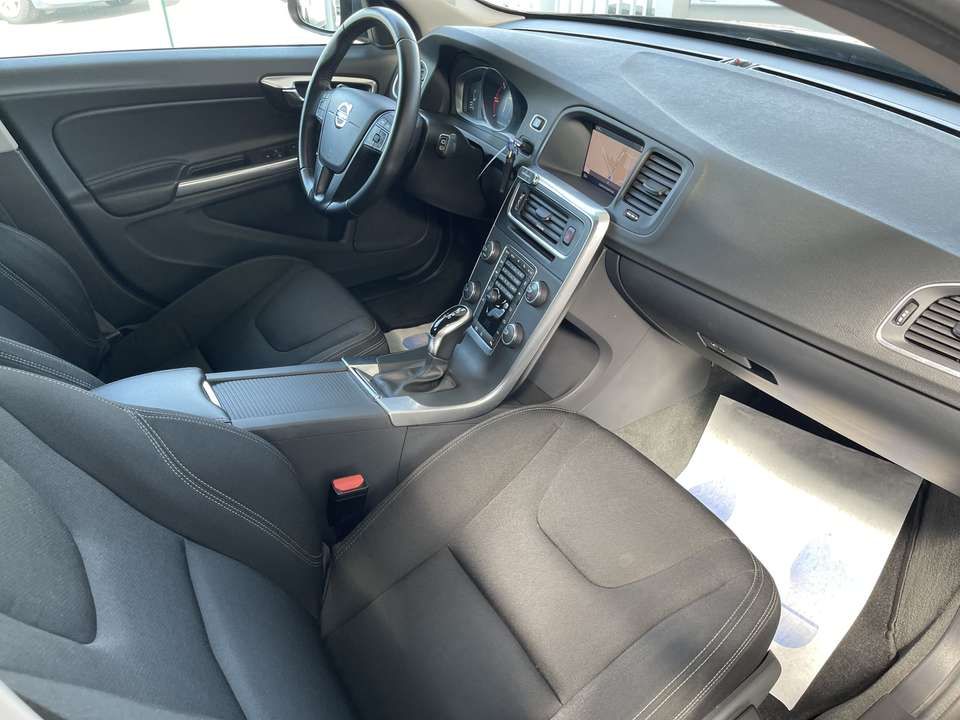 Volvo V60 - Imagem 9