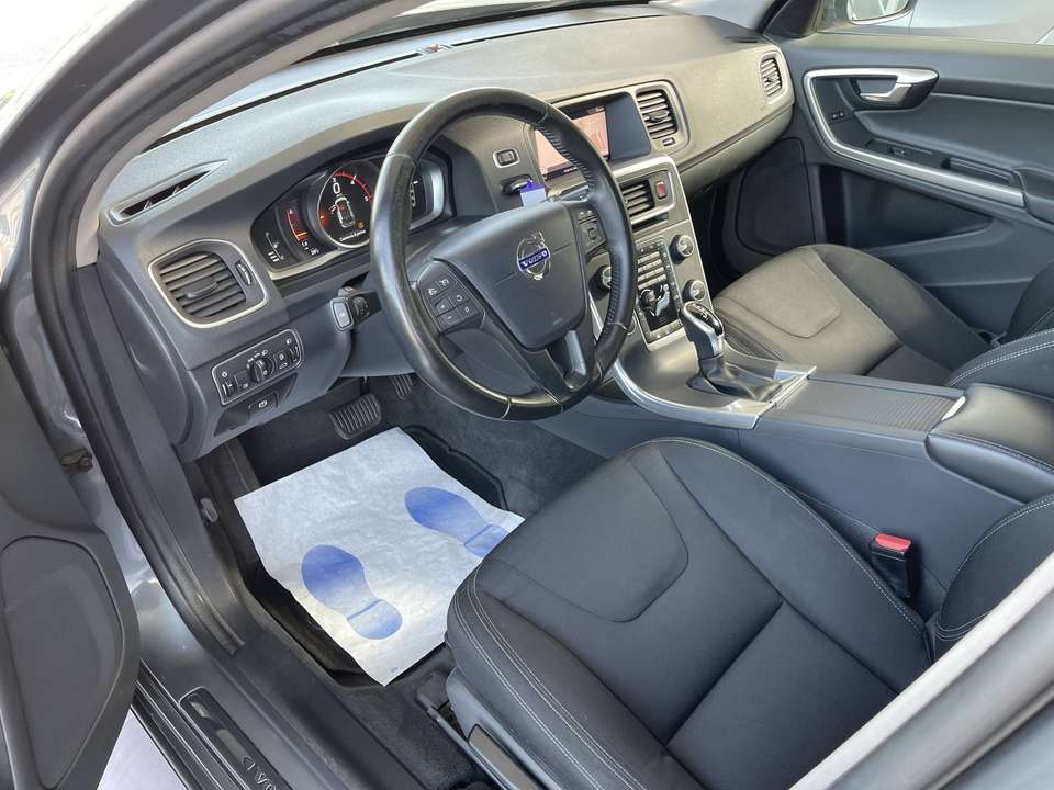 Volvo V60 - Imagem 11
