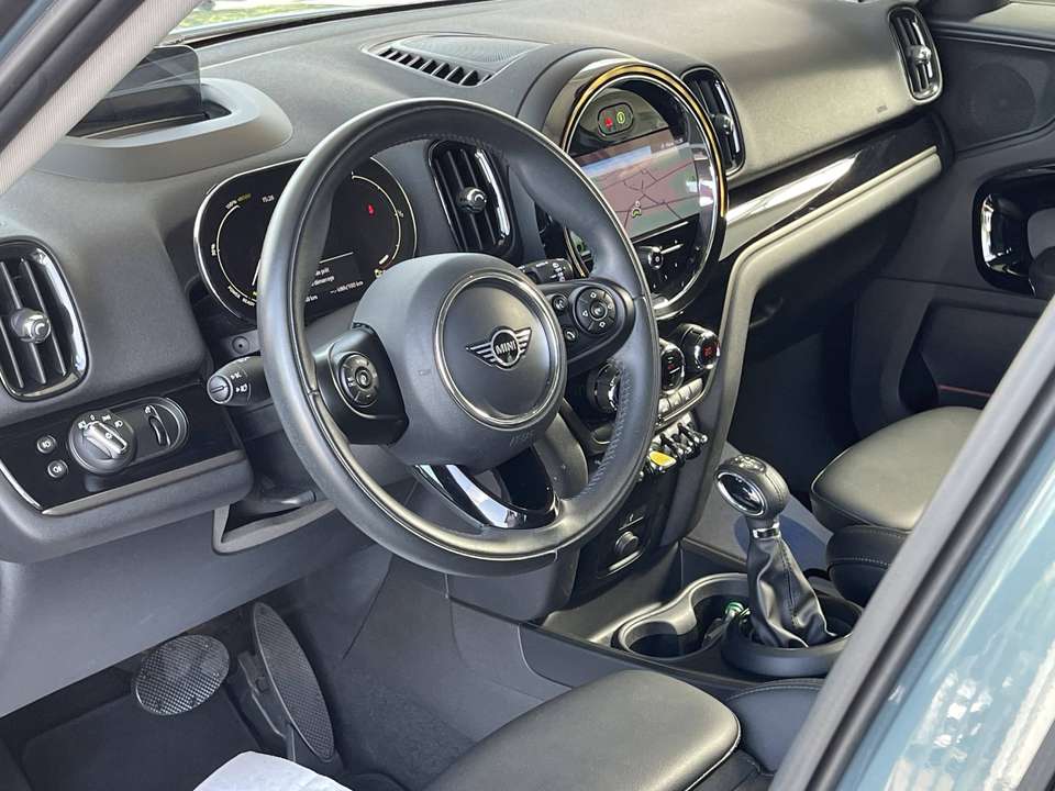 MINI Cooper SE Countryman - Imagem 13