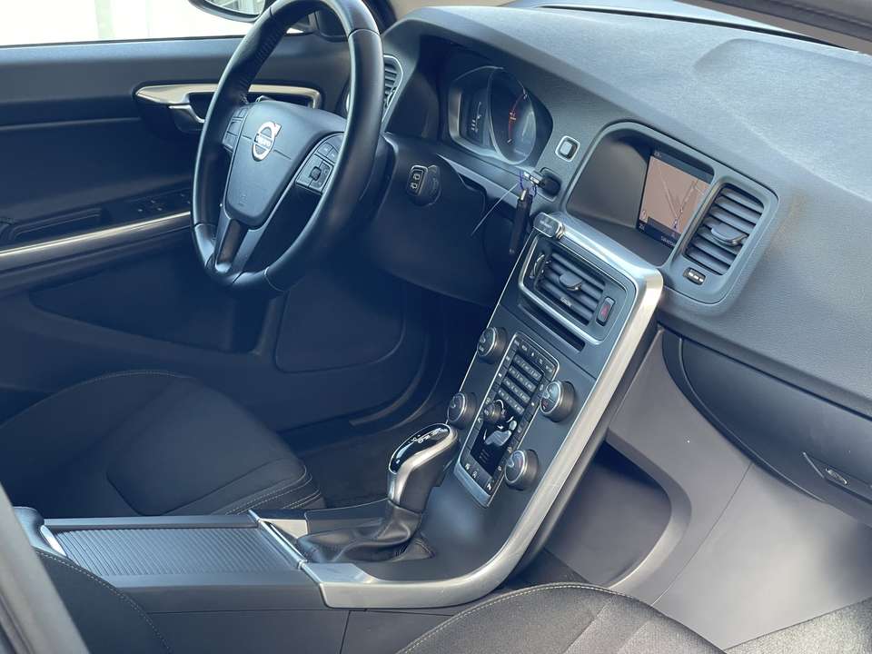 Volvo V60 - Imagem 14