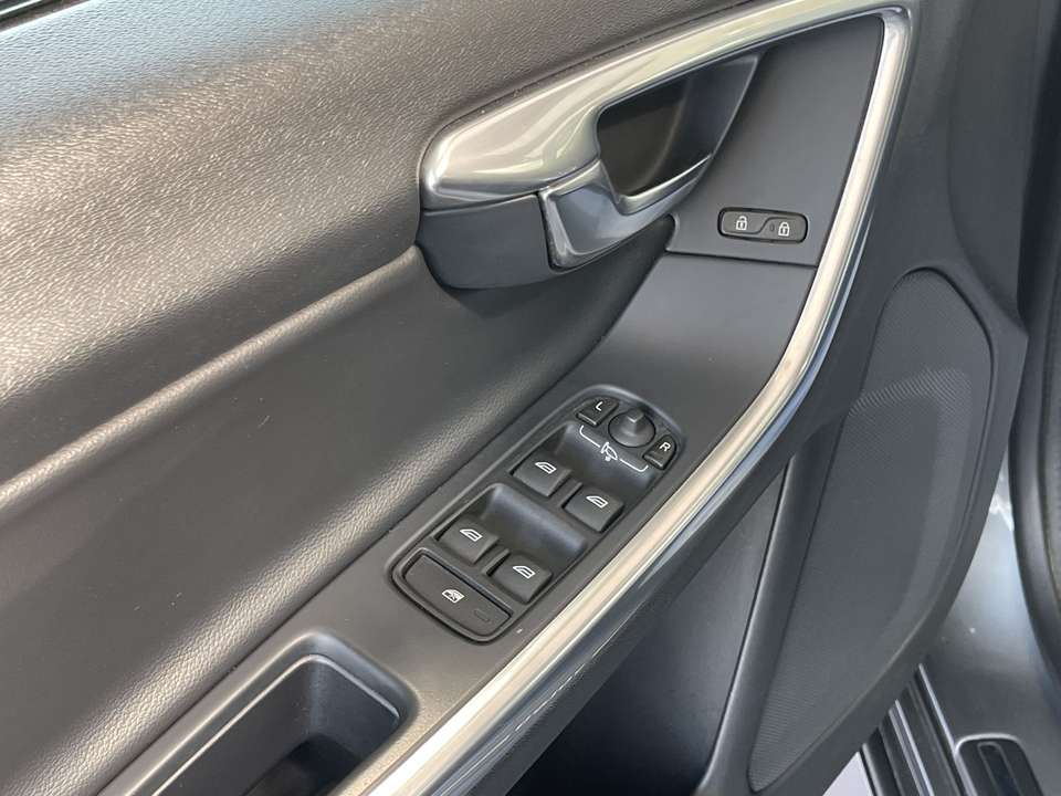 Volvo V60 - Imagem 15