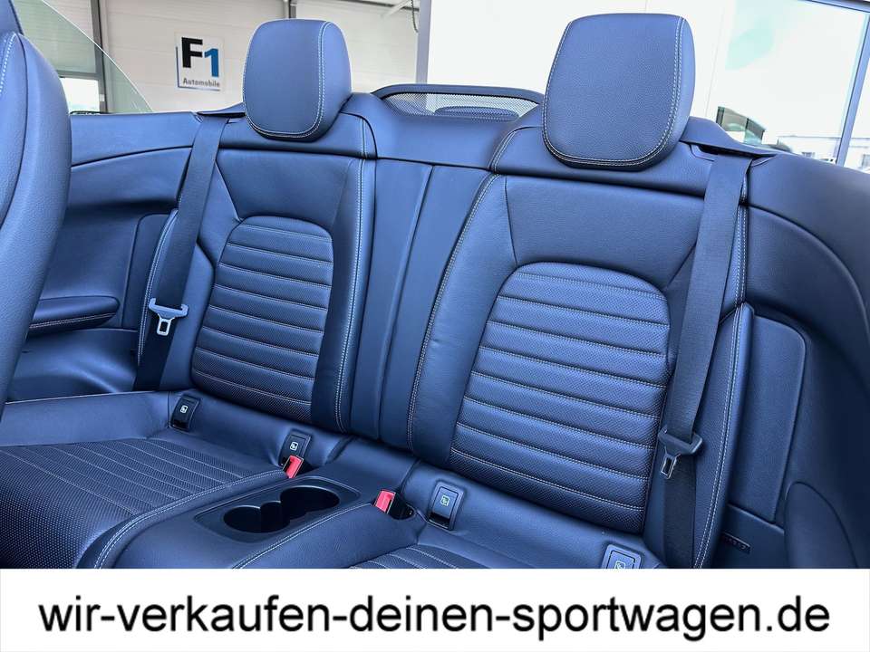 Mercedes-Benz C 300 - Imagem 7