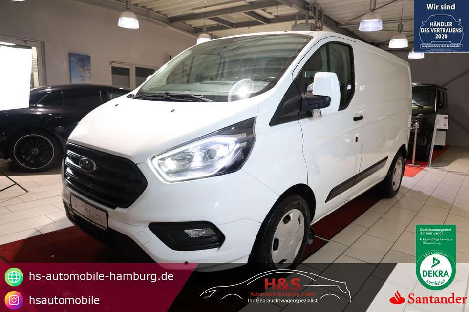 Ford Tourneo Custom - Imagem 1