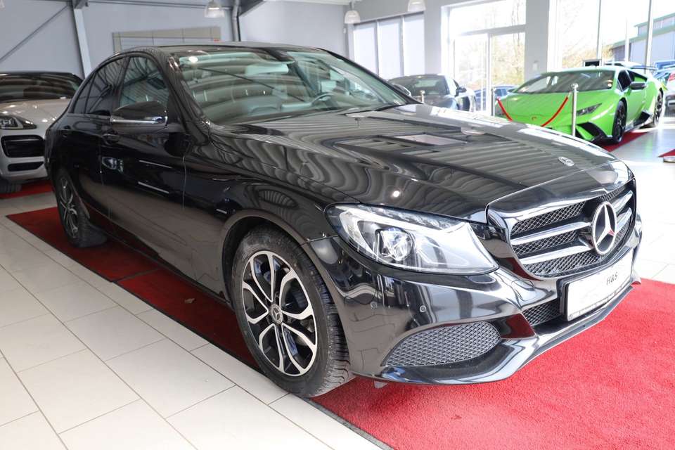 Mercedes-Benz C 220 - Imagem 11