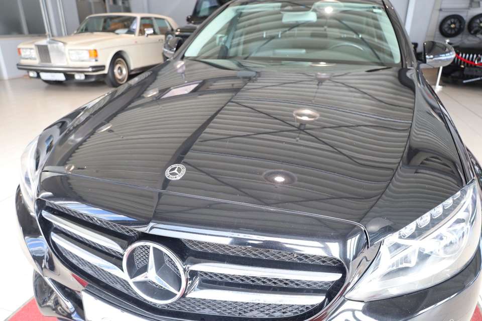Mercedes-Benz C 220 - Imagem 13