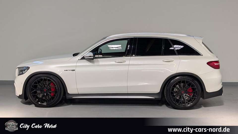 Mercedes-Benz GLC 63 AMG - Imagem 3