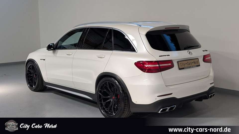Mercedes-Benz GLC 63 AMG - Imagem 4