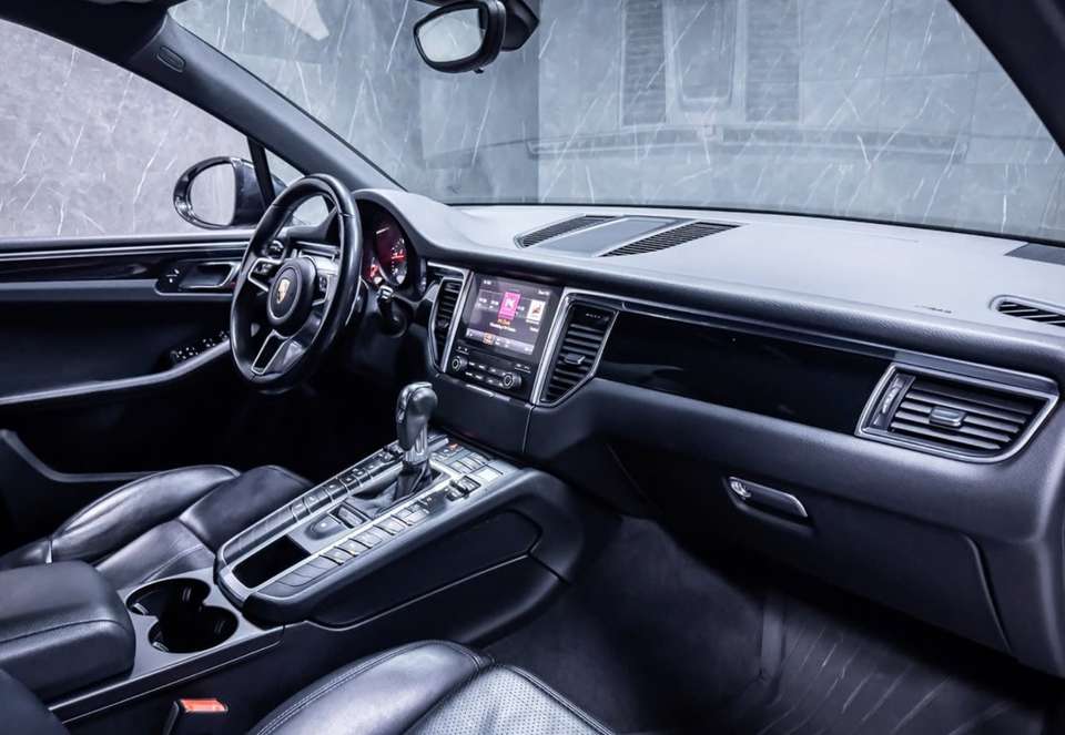 Porsche Macan - Imagem 13