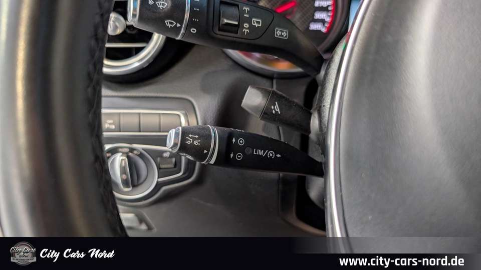 Mercedes-Benz GLC 63 AMG - Imagem 15