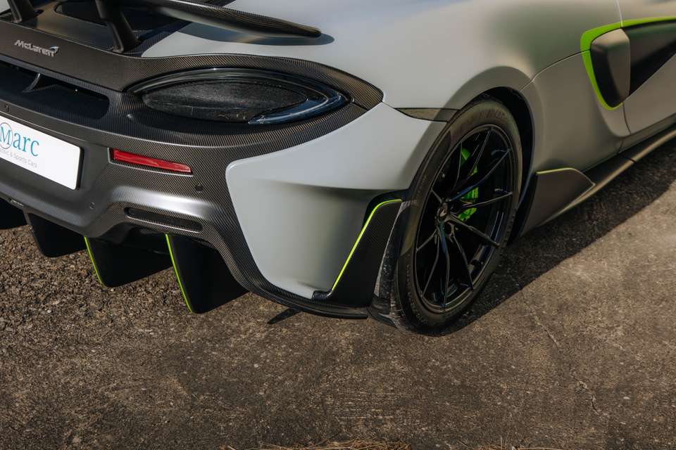 McLaren 600LT - Imagem 11