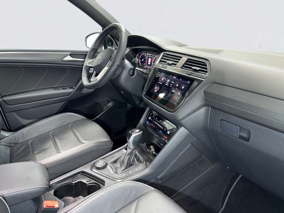 Volkswagen Tiguan Allspace - Imagem 14