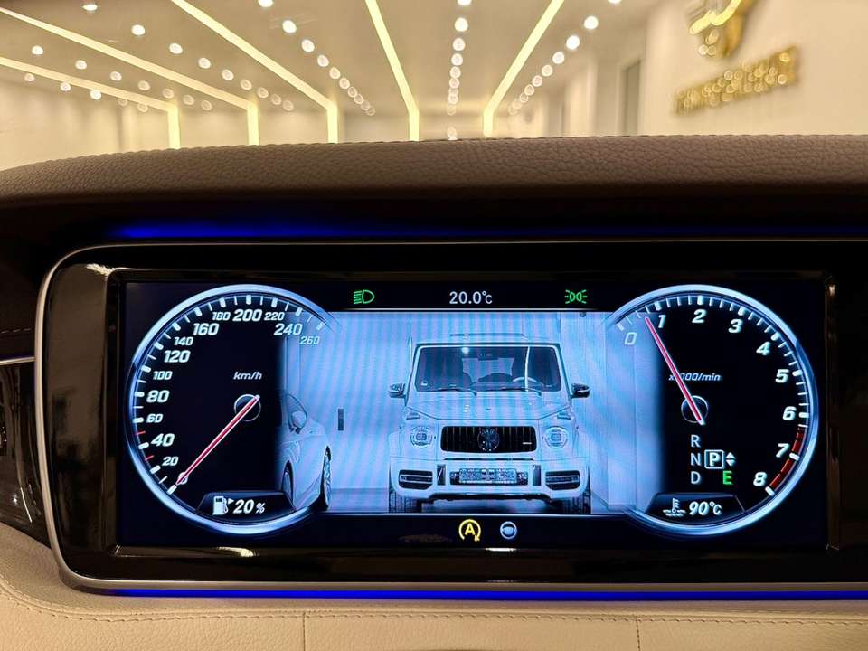 Mercedes-Benz S 500 - Imagem 11