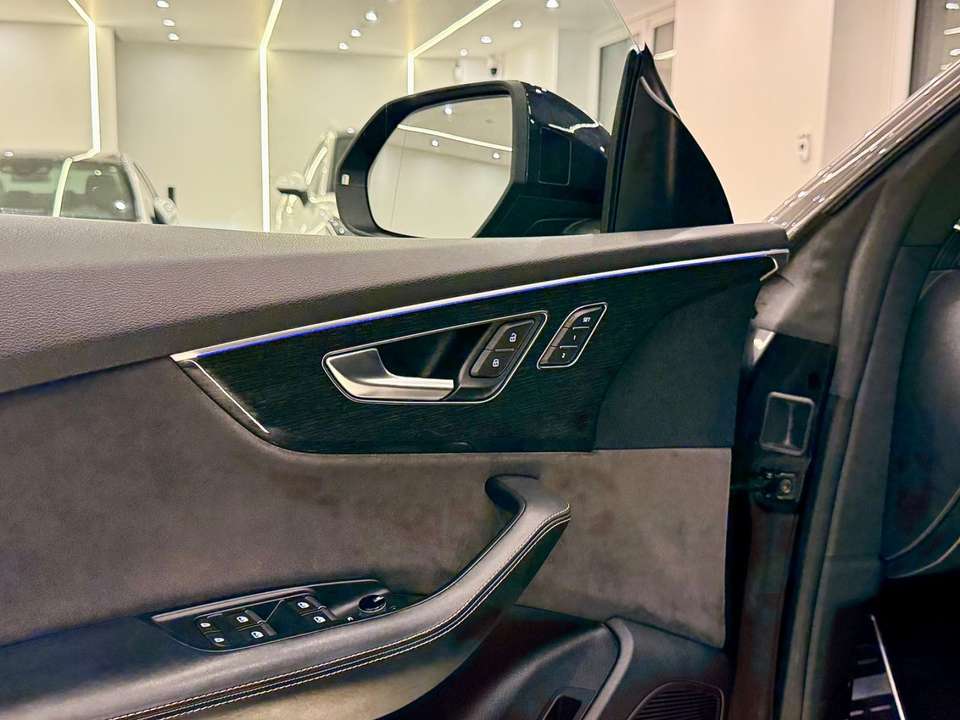 Audi Q8 - Imagem 19