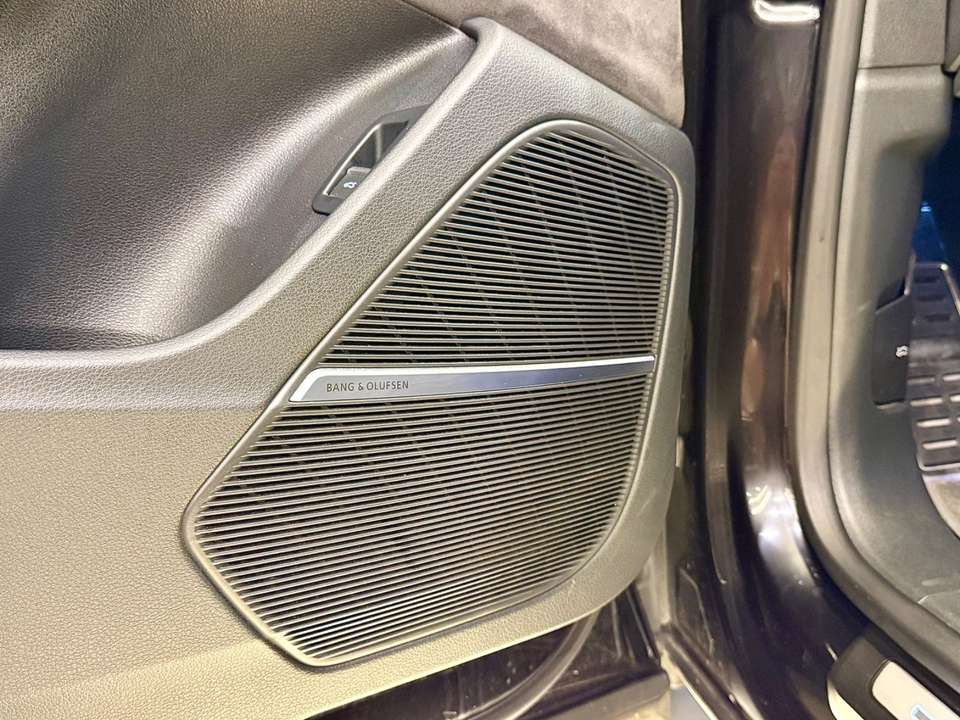 Audi Q8 - Imagem 20